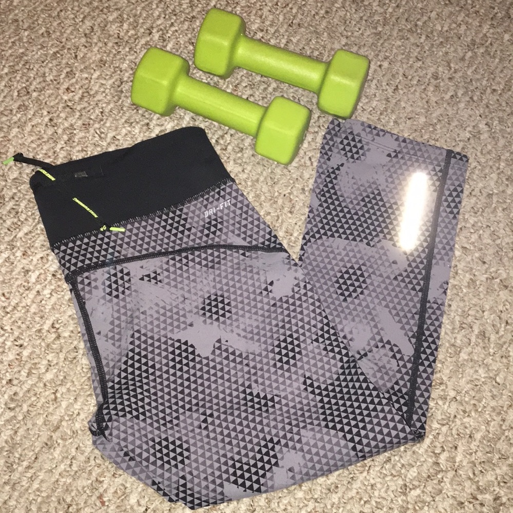 Nike Dri-Fit Epic Run Capris